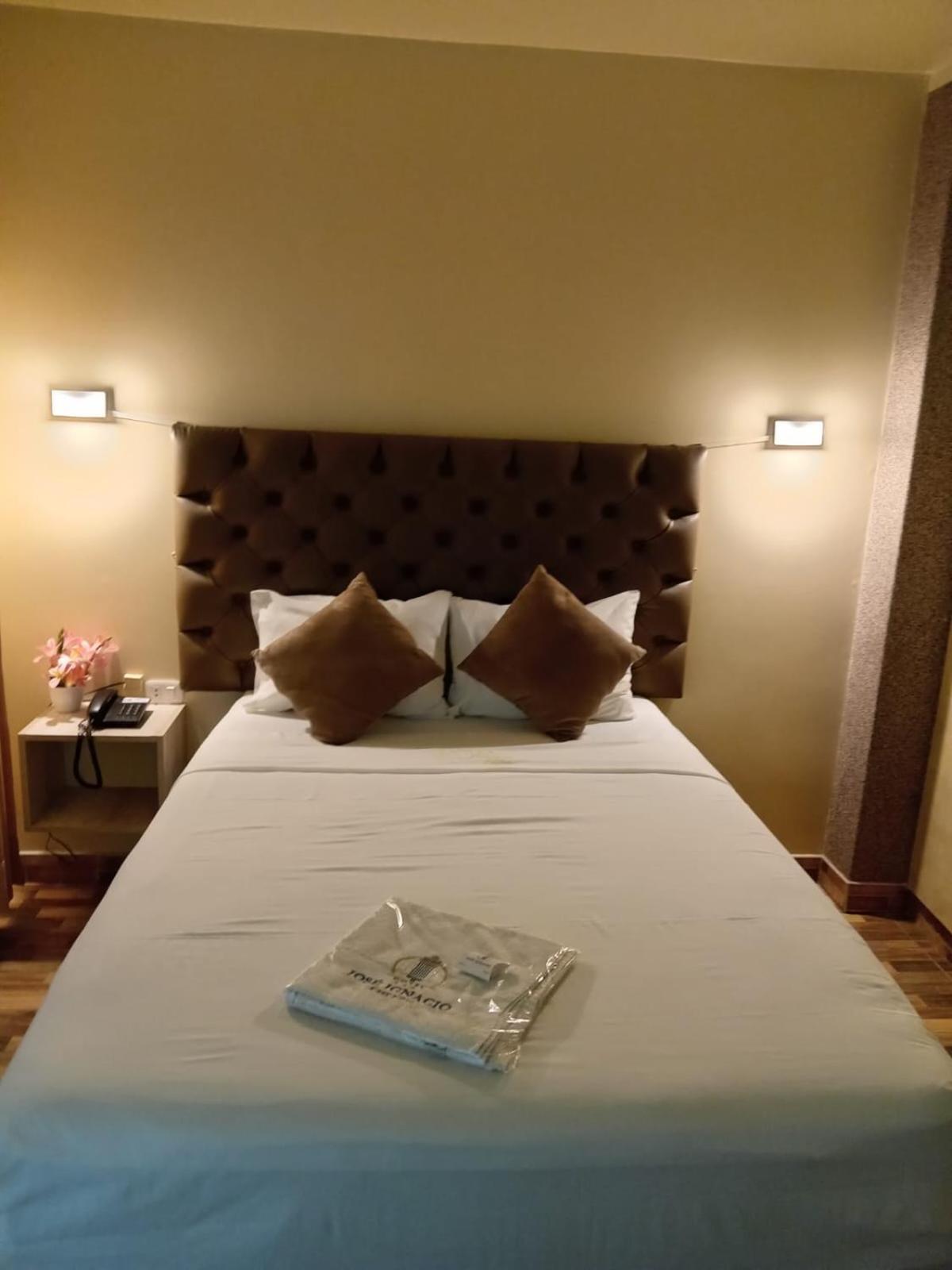Hotel Jose Ignacio Чепен Экстерьер фото