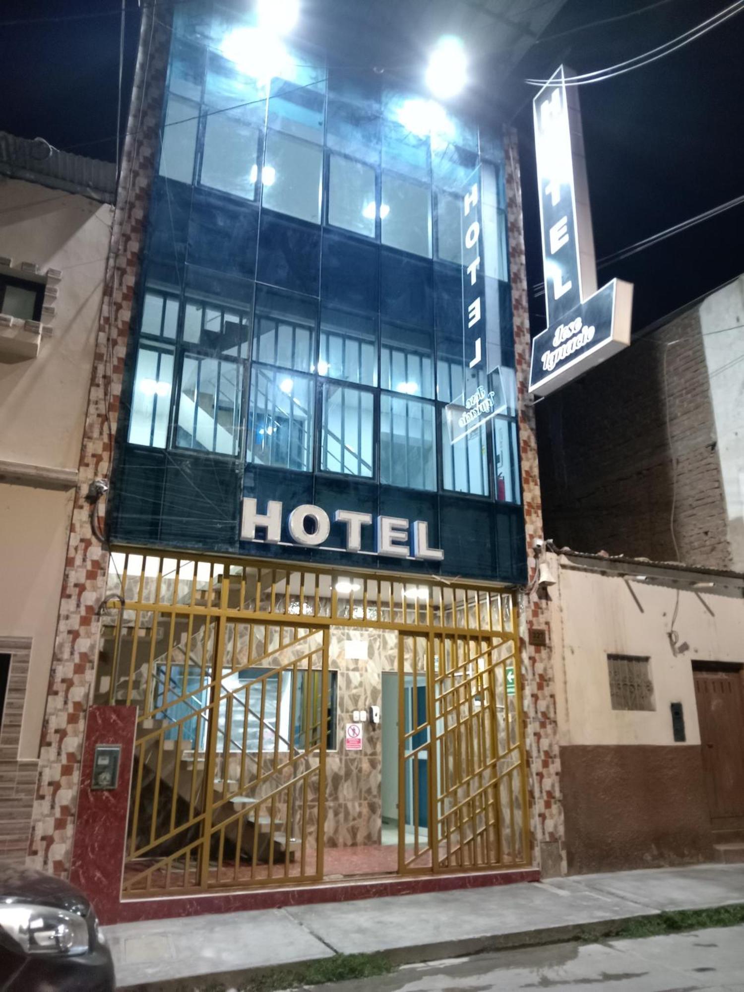 Hotel Jose Ignacio Чепен Экстерьер фото